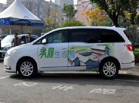 宁海户外车贴喷绘如何保持效果?